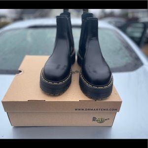 Dr. Martens , size 9W-8M , Black